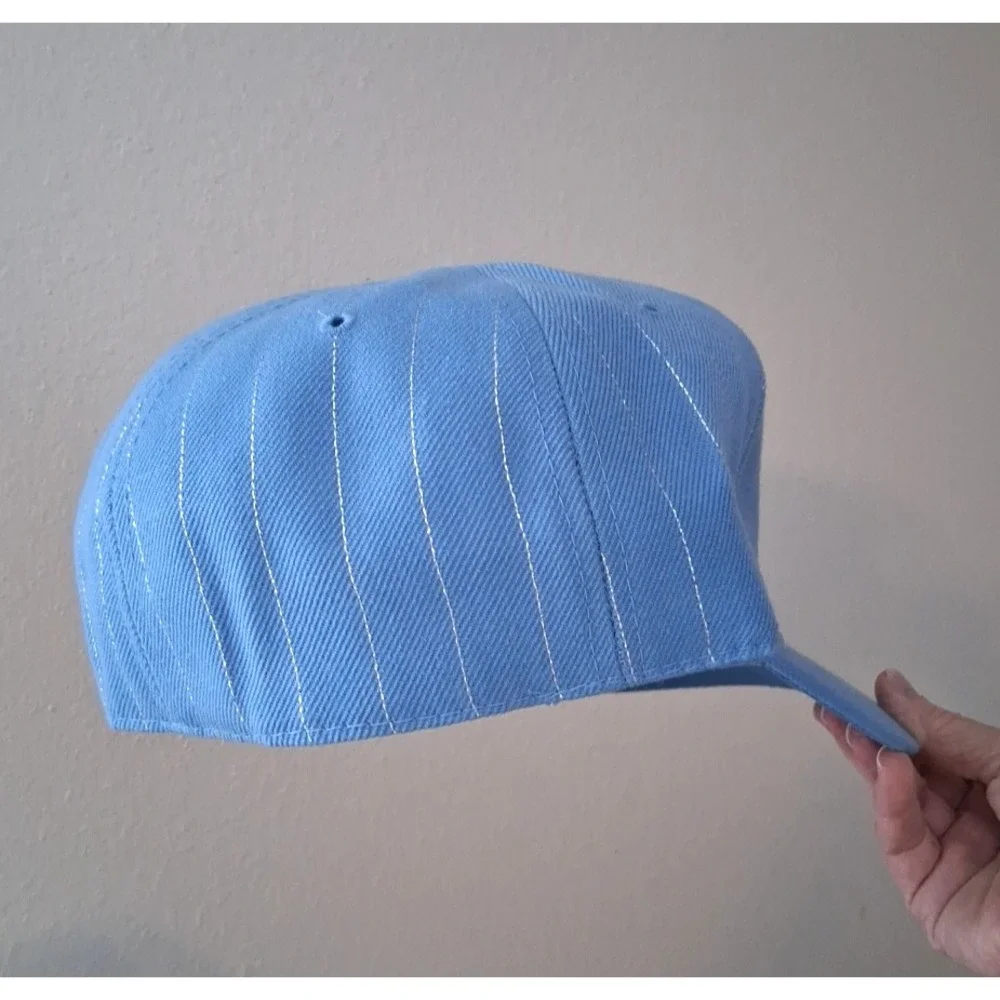 Leader blue silver